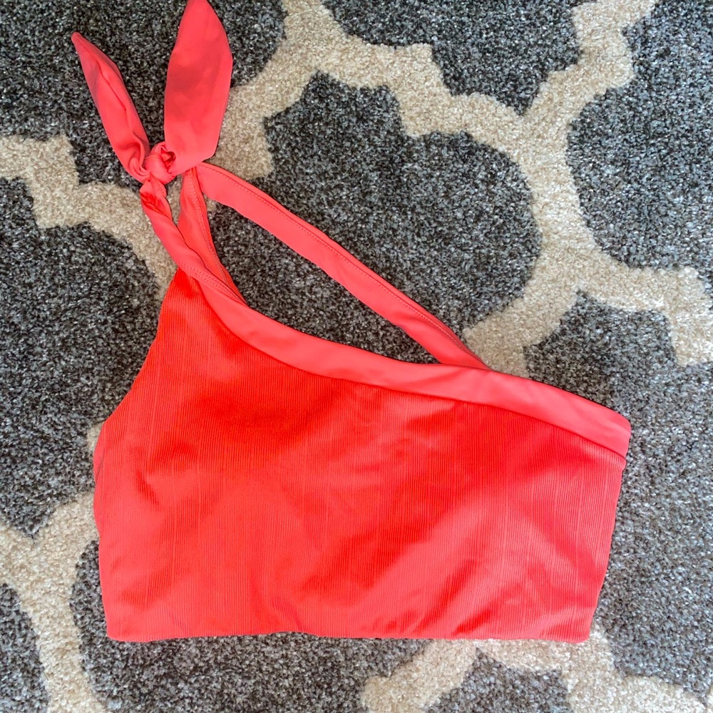 Senita ribbed coral small Elle bikini top